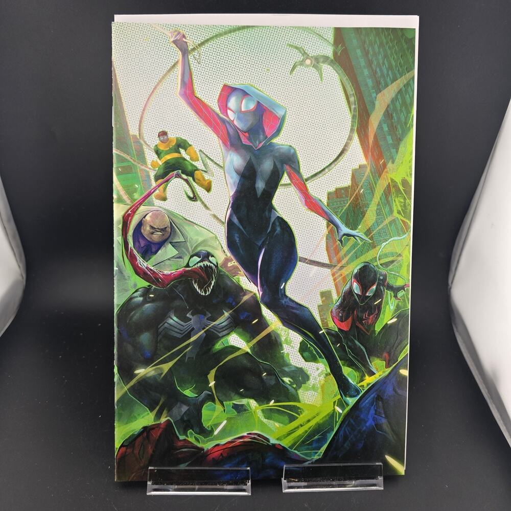 Spider-Gwen: Smash #1 Peach Momoko Foil Variant Cover G Marvel 2023 NM/M 9.8 Opt